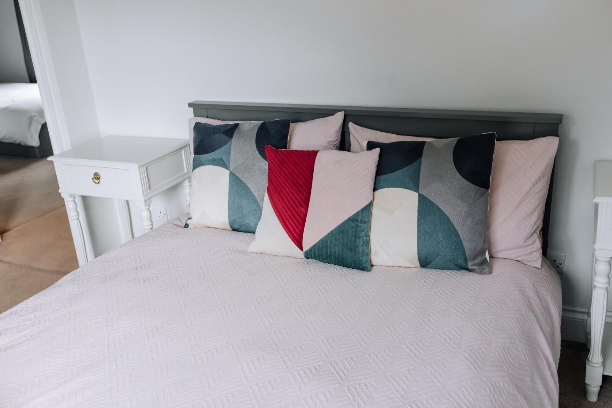 New Thirsk Stays - Herriot'S Hideaway Bagian luar foto